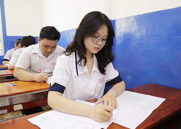 Lịch thi cùng các mốc quan trọng thí sinh cần nhớ trước kỳ thi THPT