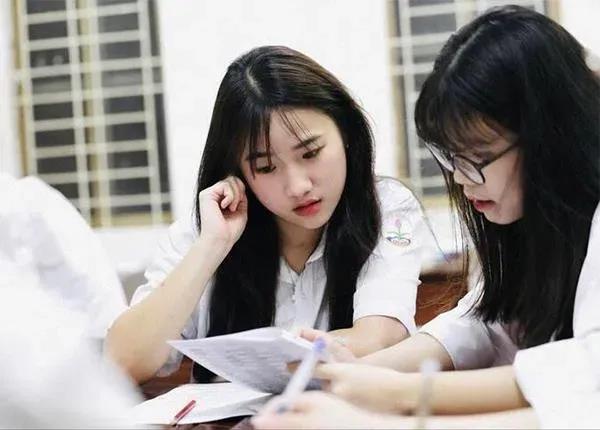 Phụ huynh và thí sinh cần cảnh giác trước các thủ đoạn lừa đảo mùa tuyển sinh năm 2026